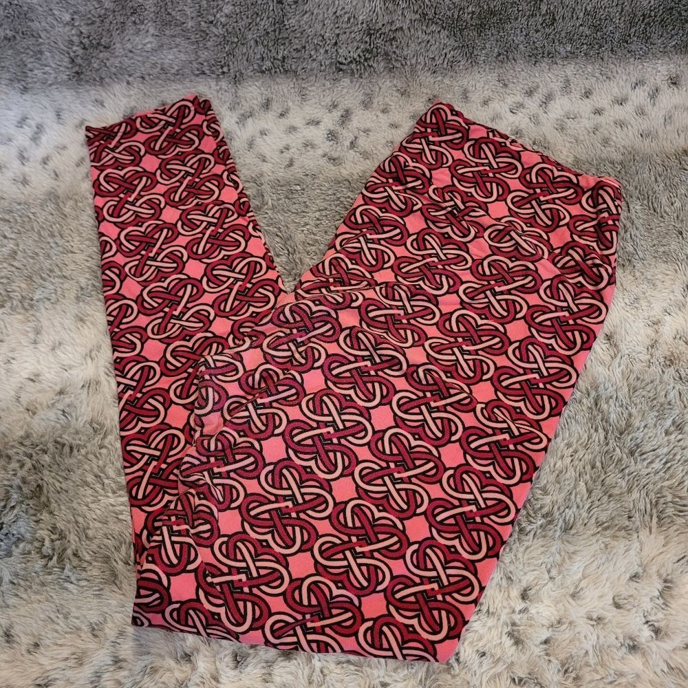 Heart and Infinity LULAROE TALL & CURVY LEGGINGS • EUC - Picture 1 of 2